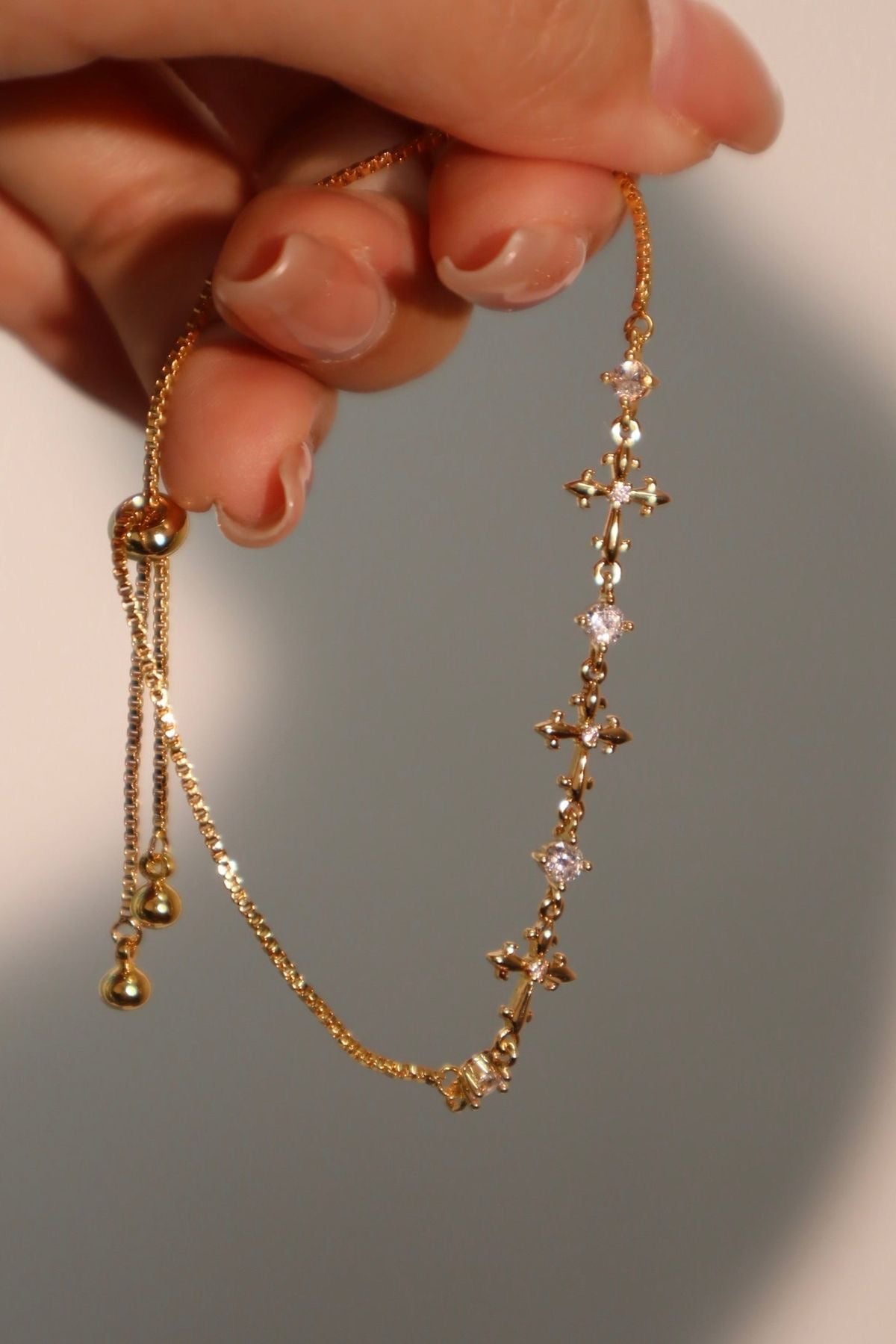 Cross Point Bracelet